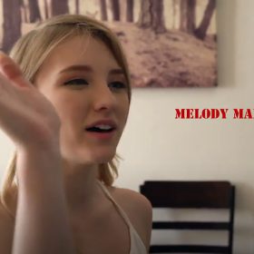 Bạo dâm gái tơ xinh đẹp Melody Marks Bạo dâm gái tơ xinh đẹp Melody Marks